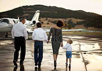 5 Reasons to Choose a Private Jet Charter for Your Next Trip